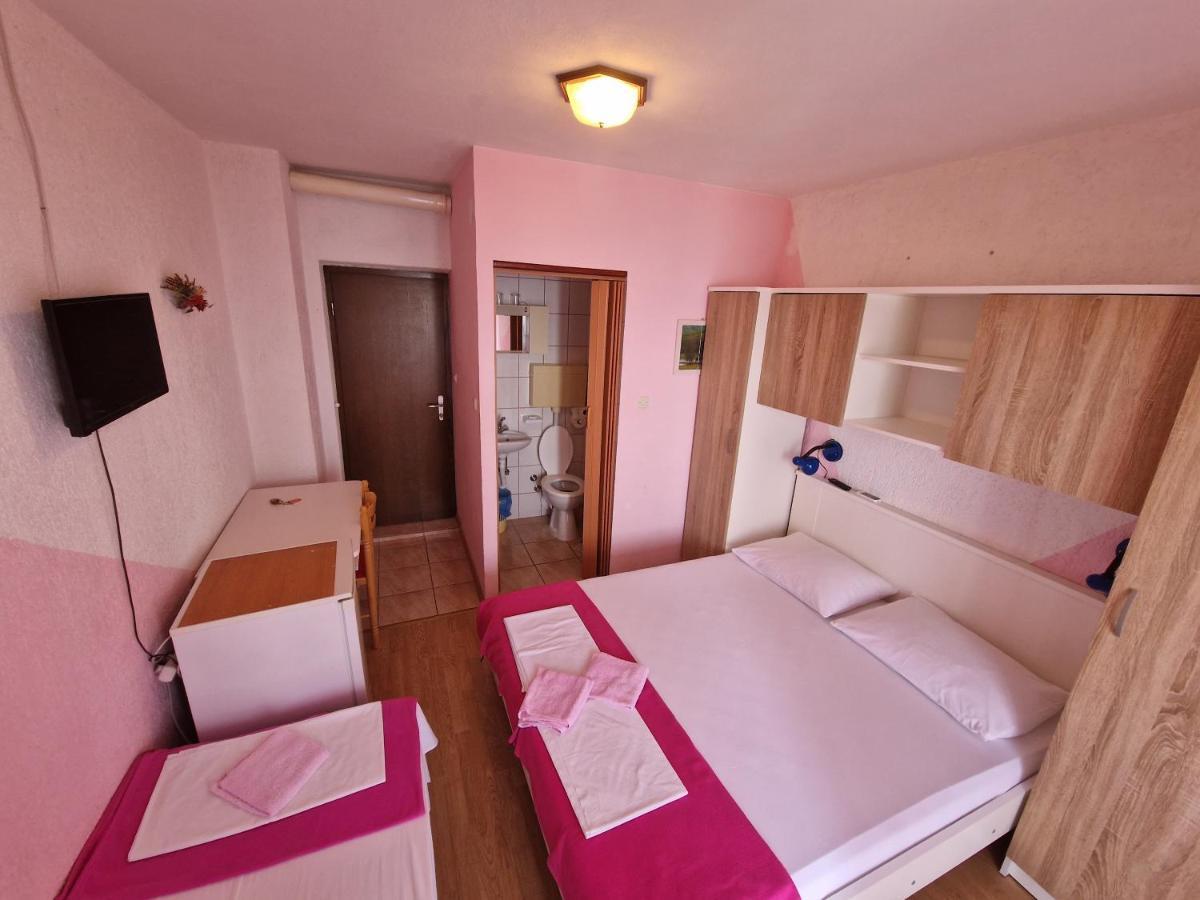 Rooms Anita Sibinj Sibinj Krmpotski Esterno foto