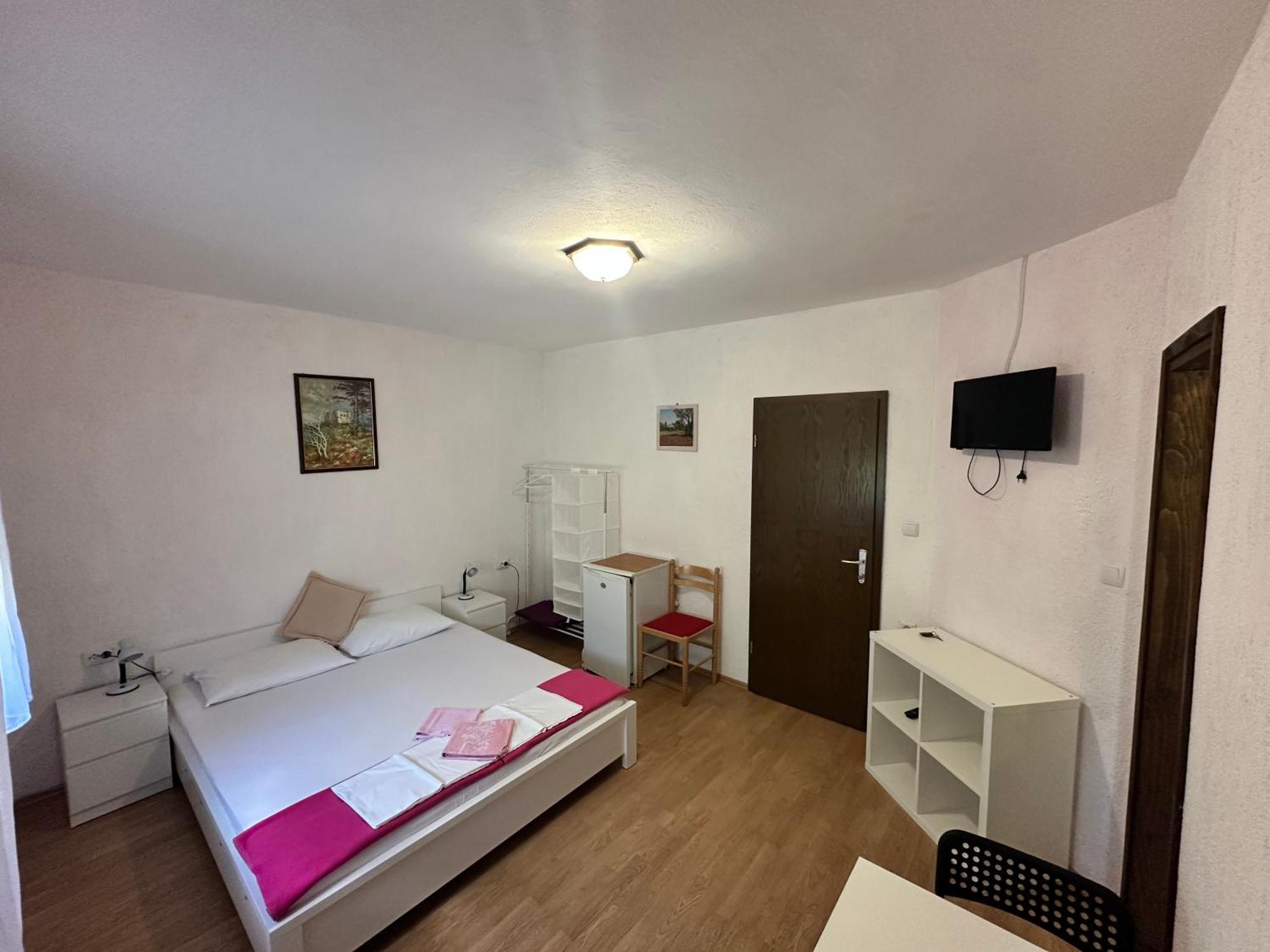 Rooms Anita Sibinj Sibinj Krmpotski Esterno foto